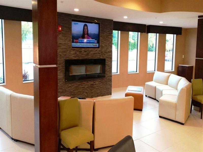 Holiday Inn Express & Suites St Louis Airport By Ihg Woodson Terrace Dış mekan fotoğraf